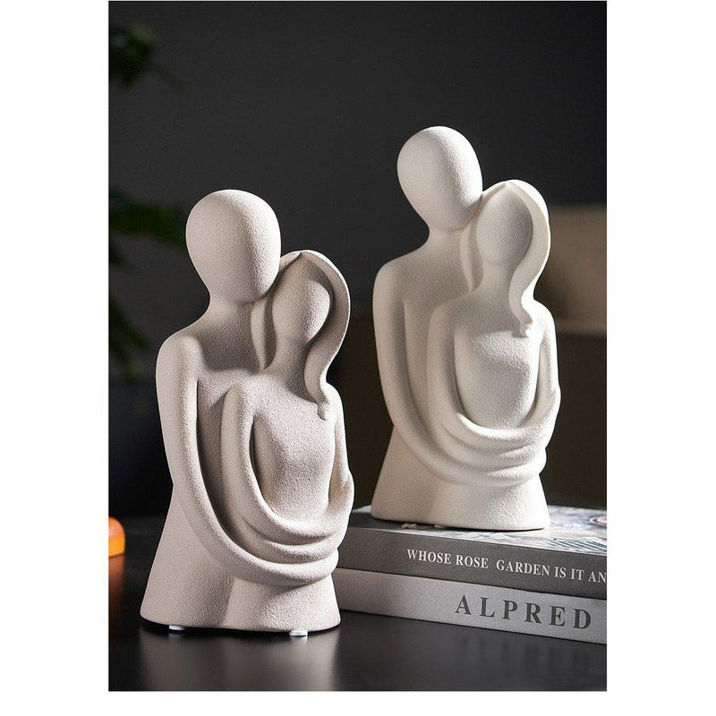 Couple Sculpture