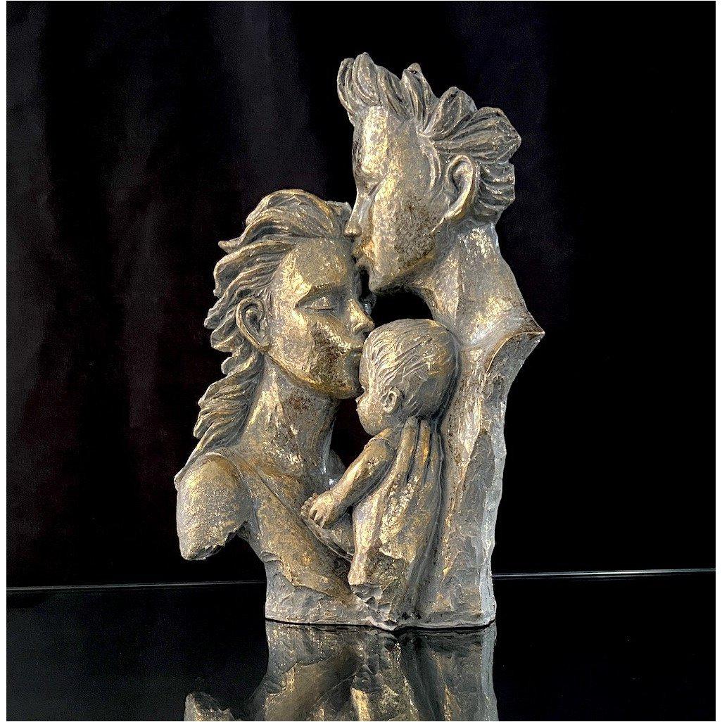 Gift Shop  The Best Quality Figurines for Your Family - Casa Decor